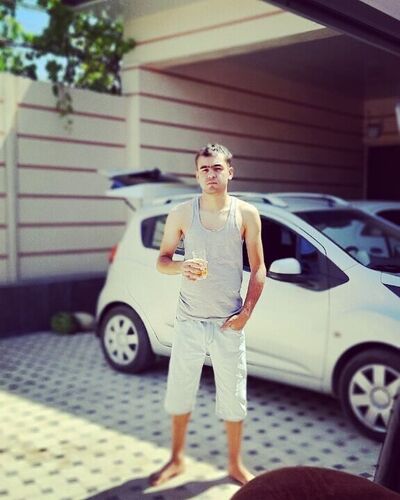  ,   Sherzod, 31 ,   