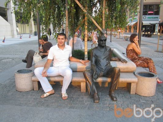  ,   TopsyKrets, 32 ,   ,   , c , 