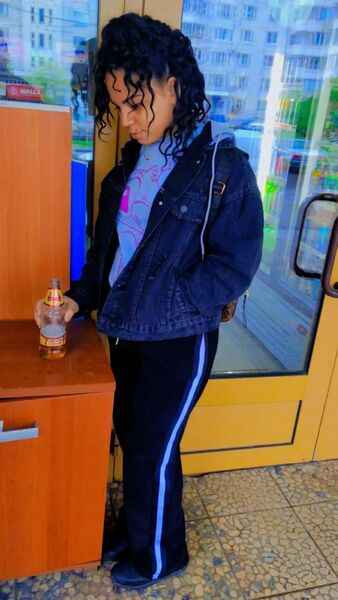  ,   Bebesita, 26 ,   ,   