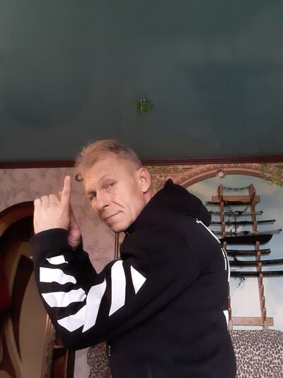  ,   Vladimir, 58 ,   , c 