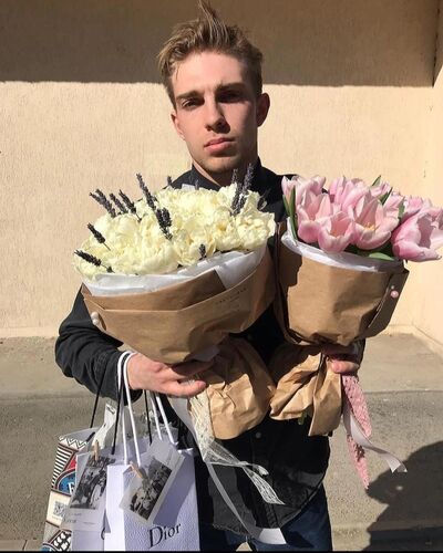  --,   Andrew, 28 ,   ,   , c 