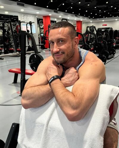  ,   Alexander, 46 ,   ,   