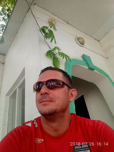  ,   Eduard , 43 ,   ,   , c 
