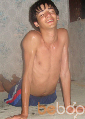 ,   Giotatu, 32 ,   
