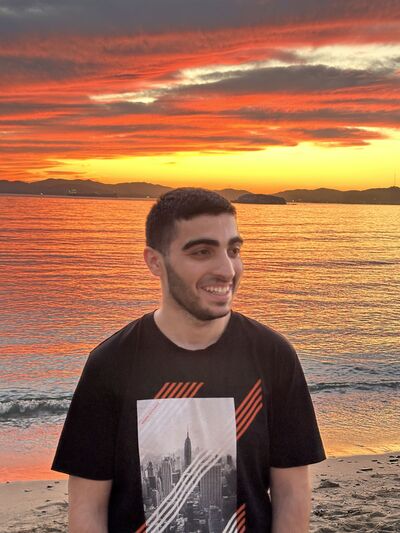  ,   Ali, 21 ,   ,   