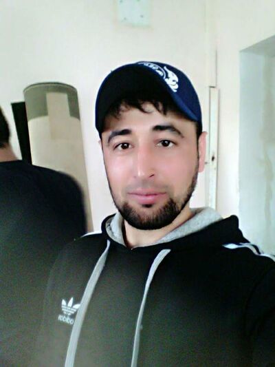  -,   Salman, 32 ,   ,   , c 