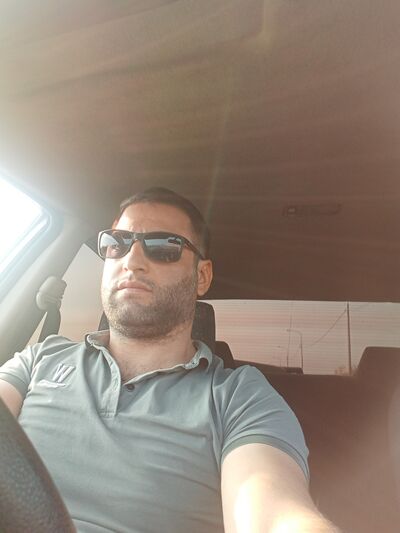 ,   Tigran, 34 ,   ,   