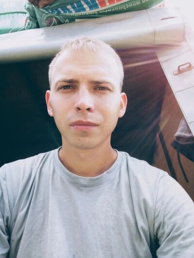  -,   Artyom, 28 ,   ,   