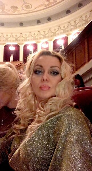  ,   Irisha, 50 ,   ,   , c 