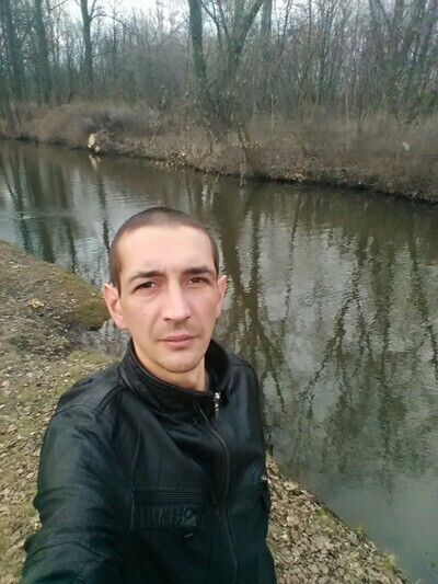  ,   Serhii, 35 ,   ,   , c 