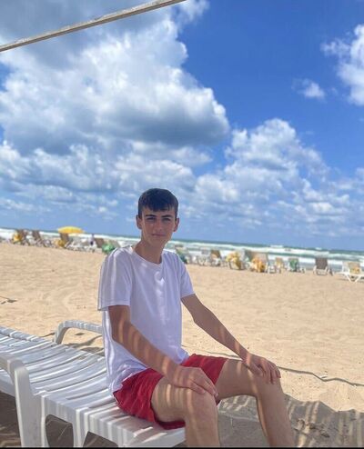  ,   Kadir, 21 ,   ,   