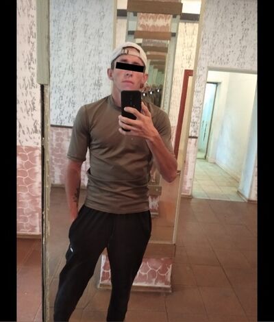  ,   Artyom, 26 ,   ,   , c 