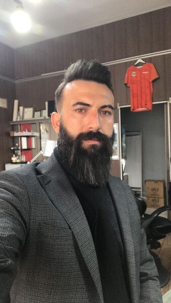 ,   Tanju, 37 ,   ,   