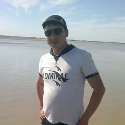  ,   Toxir, 39 ,   ,   