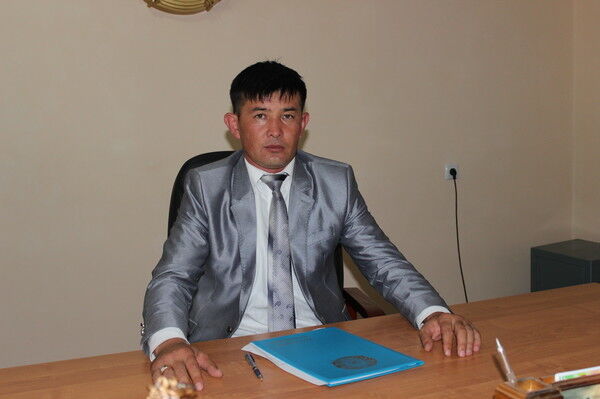  ,   Olzhas, 44 ,   