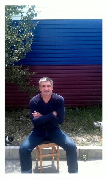  ,   Alan, 45 ,   
