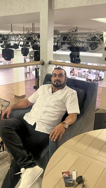  ,   Tigran, 36 ,   ,   