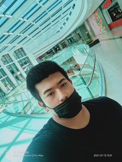  ,   Hayotbek, 31 ,   ,   