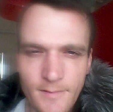  30032137  Slava, 40 ,    