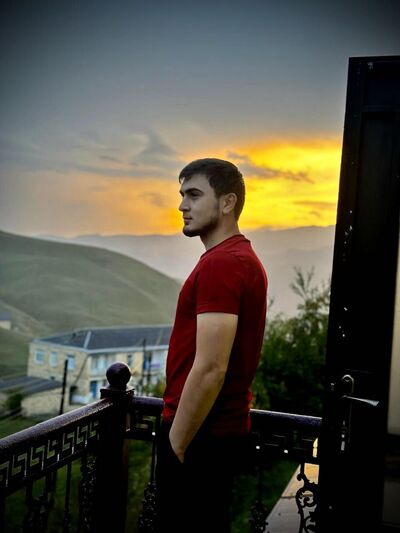  ,   Magomed, 25 ,   ,   