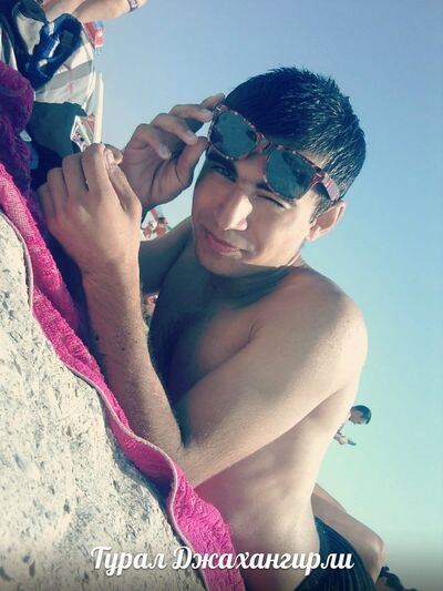   ,   Tural, 33 ,   