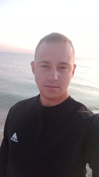  ,   Vladislav, 23 ,  