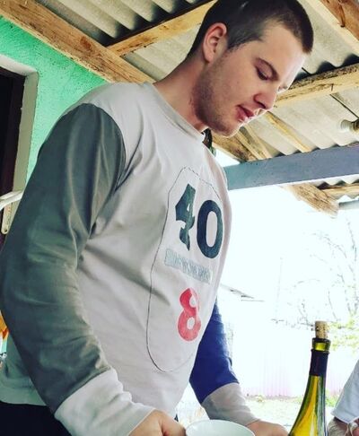  ,   Albert, 26 ,   ,   