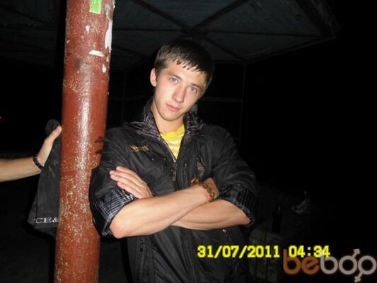   ,   Brian, 32 ,     , c 