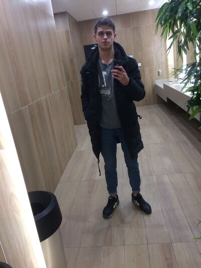  --,   , 24 ,  