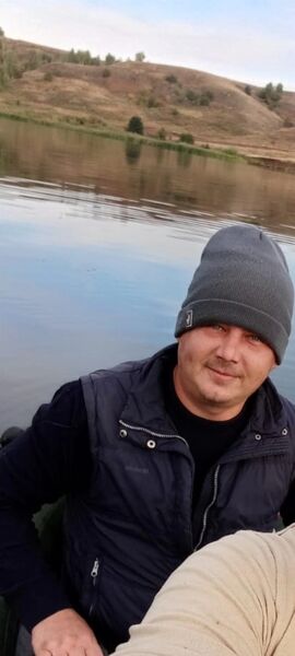  ,   Denis, 35 ,   ,   