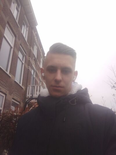  ,   Andrij, 18 ,   ,   , c , 