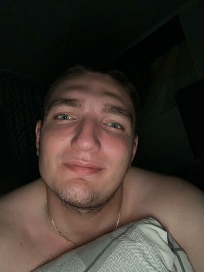  ,   Konstantin, 20 ,   ,   