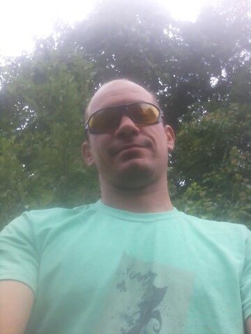  ,   Sergej, 40 ,   ,   , c 