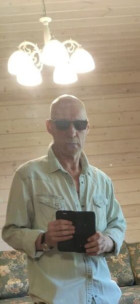  ,   Oleg, 61 ,   ,   , c , 