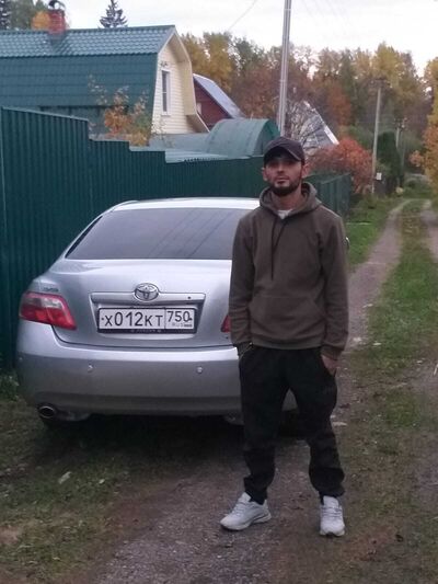  ,   Ikrom, 34 ,   , c , 
