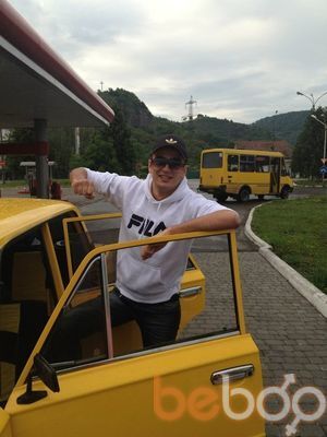  ,   Max, 33 ,   