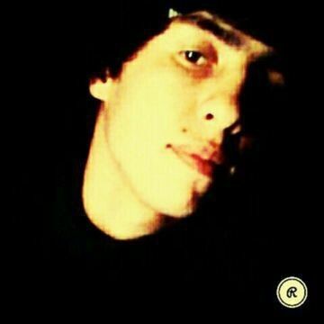  8676887  Sobir, 33 ,    