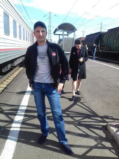  ,   Dima, 32 ,   ,   