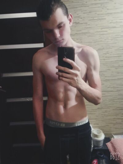  ,   Viktor, 23 ,   ,   