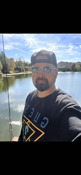  ,   Denis, 38 ,   ,   