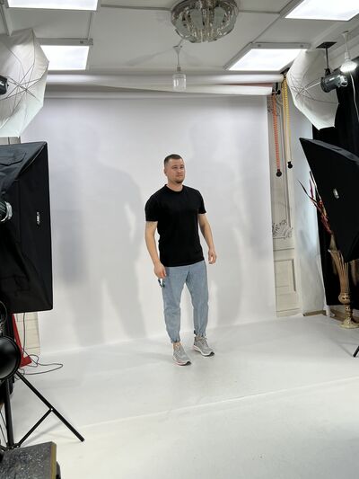  ,   Eldar, 28 ,   ,   