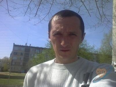  ,   Vova, 44 ,  