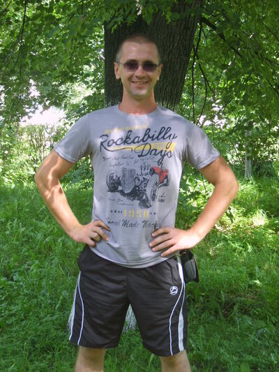  ,   Maks, 44 ,   