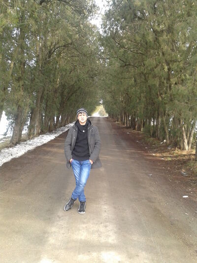  ,   Eugen, 33 ,   