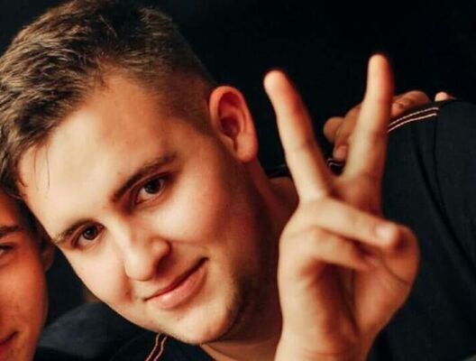  ,   Andrei, 28 ,   ,   
