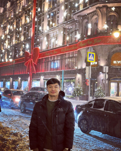  ,   Adam, 24 ,   ,   