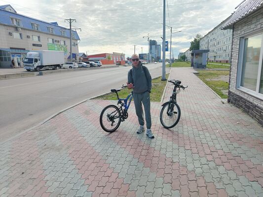  ,   Max, 37 ,   ,   , c 