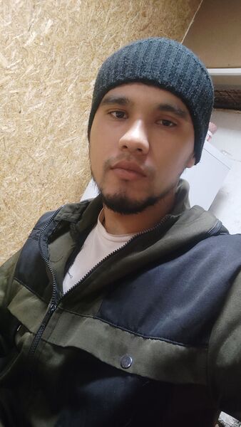  ,   Islombek, 28 ,   ,   
