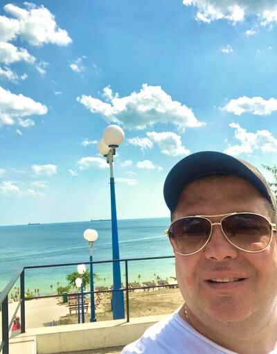  ,   Valery, 42 ,   ,   , c , 