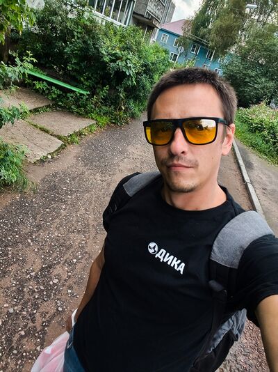  ,   Ivan, 36 ,   ,   